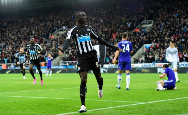 Newcastle propina la primera derrota al Chelsea de Mourinho