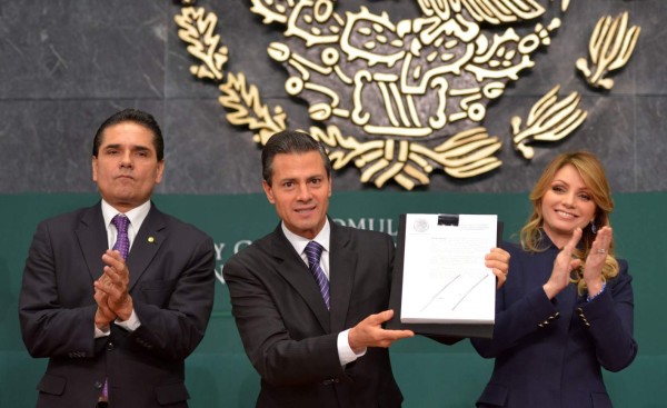 Fuerzas policiales 'blindan' Acapulco por llegada de Peña Nieto