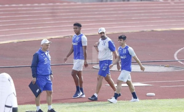 Llegan 'Choco' Lozano y Rubio: Honduras prepara duelo crucial contra EE.UU.
