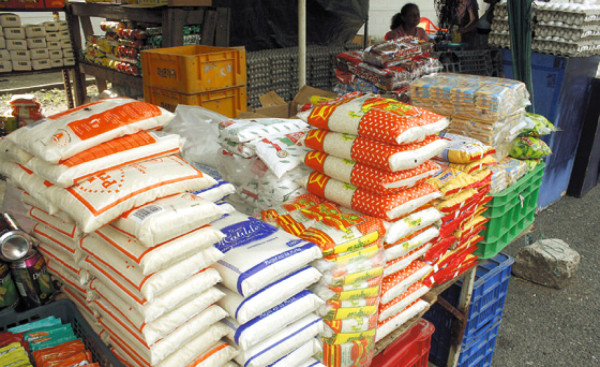 Escasez encarece canasta básica en Honduras