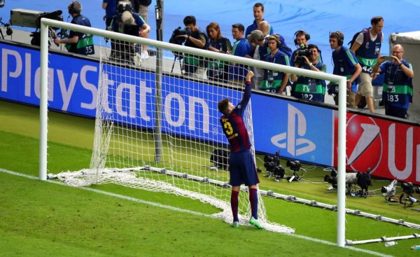 Piqué regaló la red de la final de Champions para la boda de un amigo