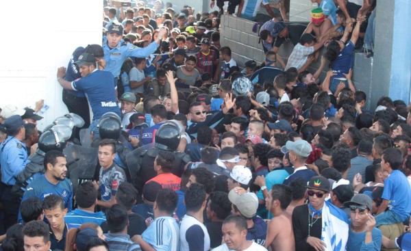 Motagua se pronuncia tras la tragedia y habla de boletos falsos