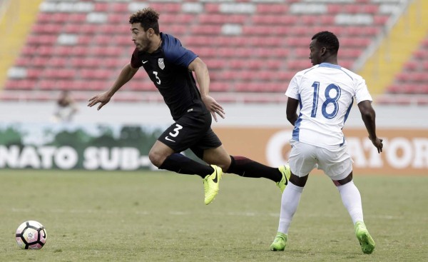 Danny Acosta fue el que rechazó a Honduras por jugar con Estados Unidos