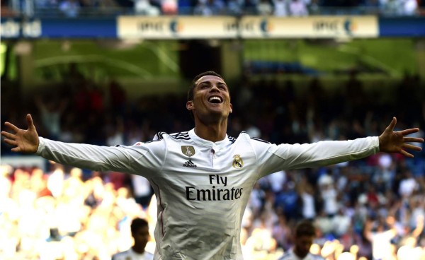 Real Madrid golea al Granada con un Cristiano pletórico