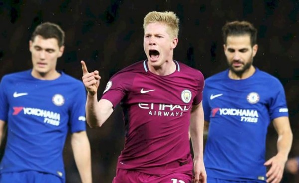 Manchester City dio un duro golpe al Chelsea y sigue en la cima de la Premier League
