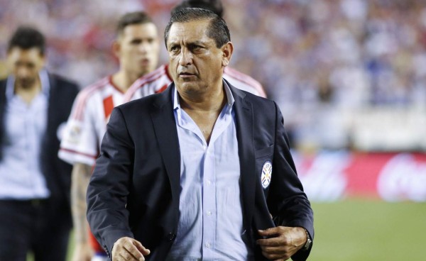 Ramón Díaz renunció como técnico de Paraguay