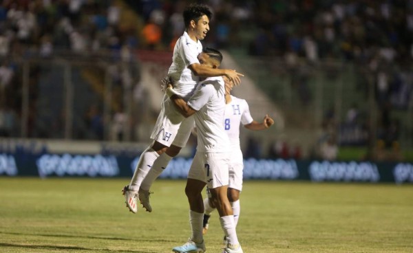 Video: Así fue el primer gol de Jonathan Rubio con la selección de Honduras