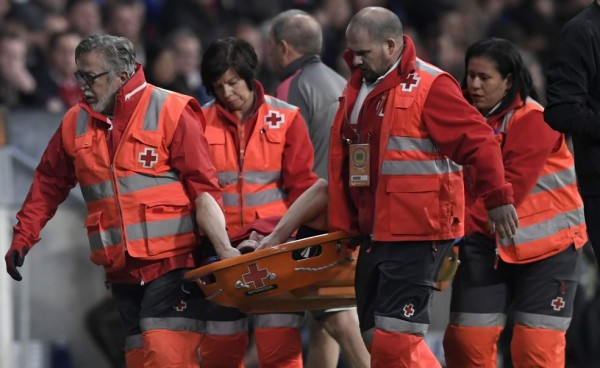 ¡Alarma en Francia! Peligra el Mundial para Koscielny por grave lesión