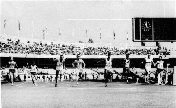 Jim Hines, un hombre empeñado en eliminar el número diez