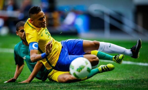 Brasil y Neymar decepcionan en su estreno en los Juegos Olímpicos