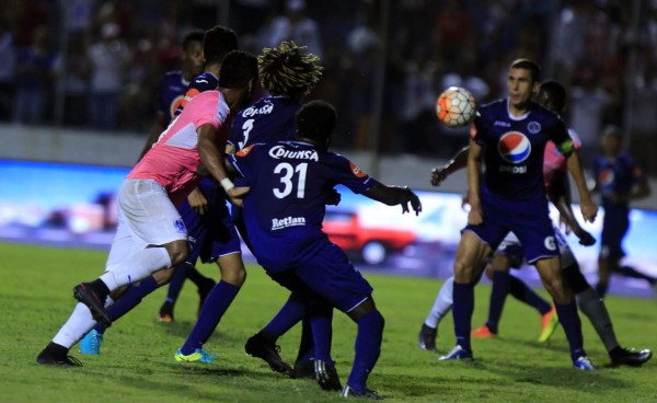 Video: El penal no pitado a Olimpia contra Motagua en el último minuto