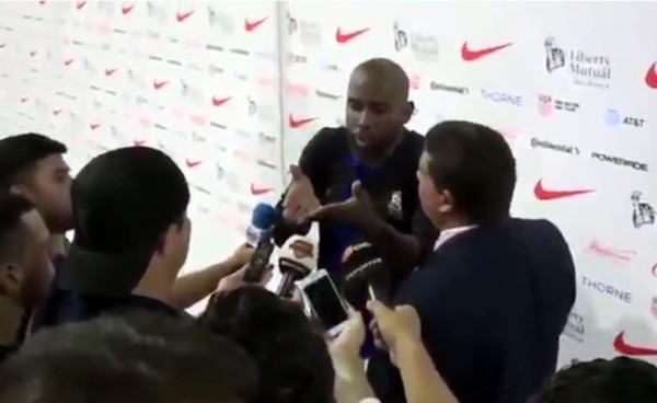 Felipe Baloy insulta a periodista tras la derrota ante Estados Unidos