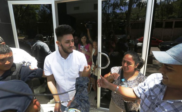 Por incapacidad de un fiscal posponen de nuevo juicio de Kevin