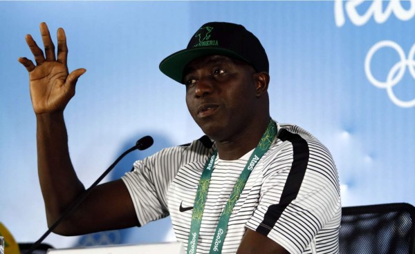 Técnico de Nigeria: 'Honduras es un equipo fuerte, el trabajo de Pinto es muy bueno'