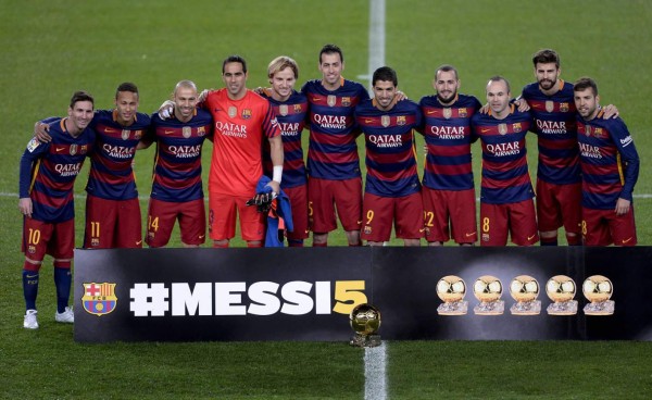 Messi ofrece su quinto Balón de Oro al Camp Nou