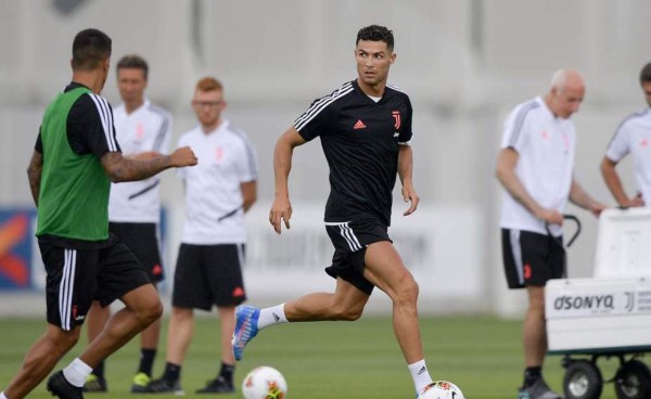 Equipos de la Serie A de Italia volverán a los entrenamientos