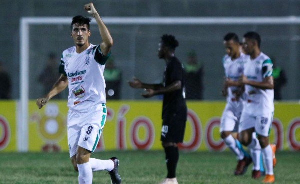 Video: Platense vuelve a sonreír y hunde al Honduras Progreso