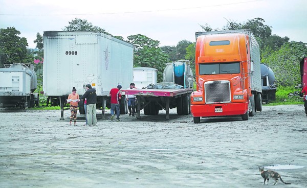 Más de 1,500 participarán en subasta de bienes incautados