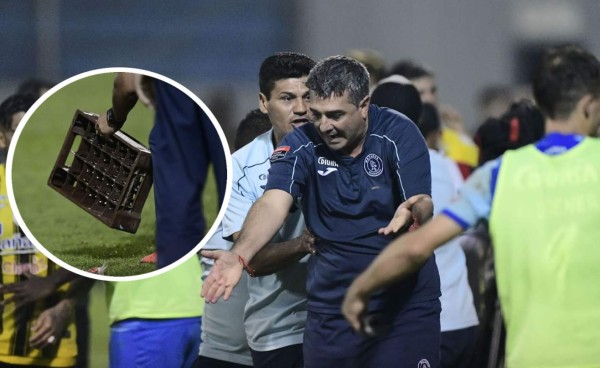 Diego Vázquez perdió el control en los minutos finales del partido Real España-Motagua.