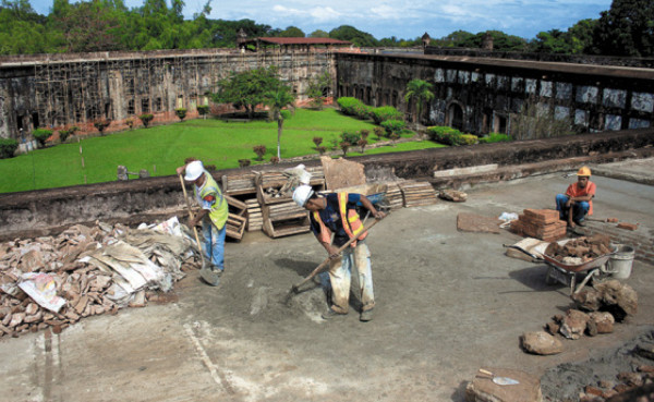 Sin alterar su diseño restauran la fortaleza