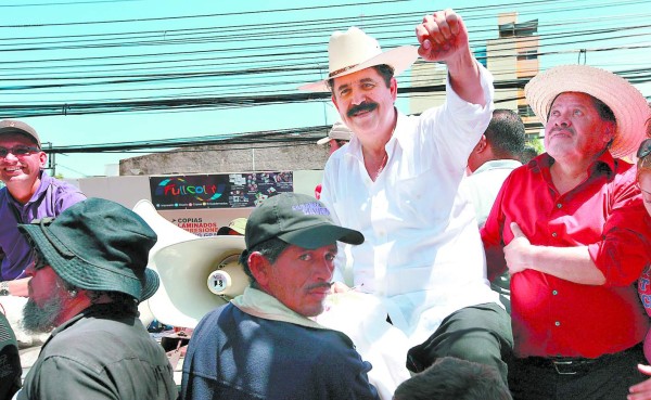 Diputada dice que se debe reglamentar la reelección