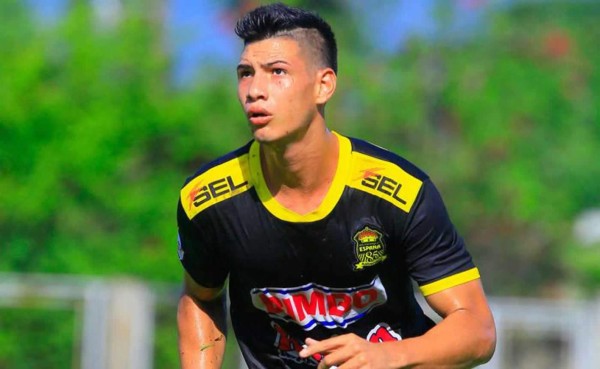 Injerto de cadáver para el defensa Jeffrey Flores