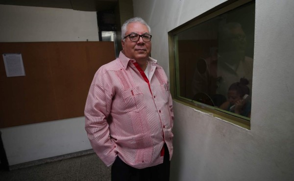Defensa de Tony Hernández debe enfocarse en lograr una pena mínima, según abogados