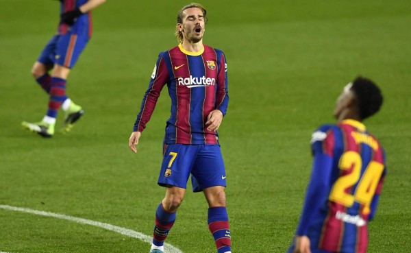El Barcelona se estrelló en el Camp Nou contra el Eibar en la última jornada del año de la Liga Española.