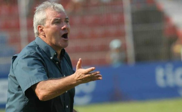 Platense separa al entrenador Ricardo Ortiz