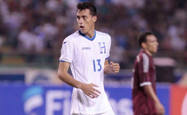 Ángel Tejeda convocado en lugar de Rony Martínez