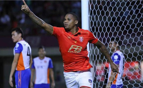 Georgie Welcome podría reforzar al Platense