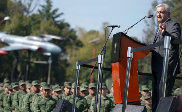 López Obrador, el izquierdista 'tenaz' que promete un giro 'radical' en México