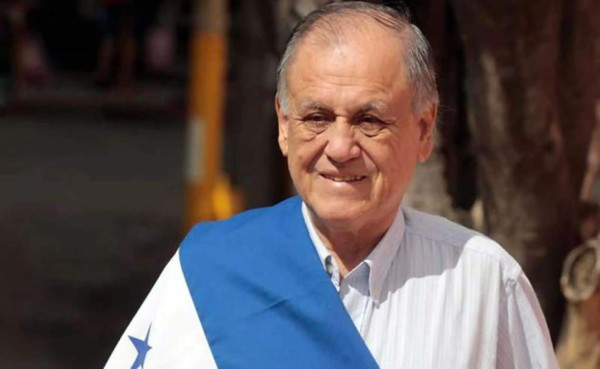 Chelato Uclés: '¿Para qué llevaron a Costly a la Selección?”