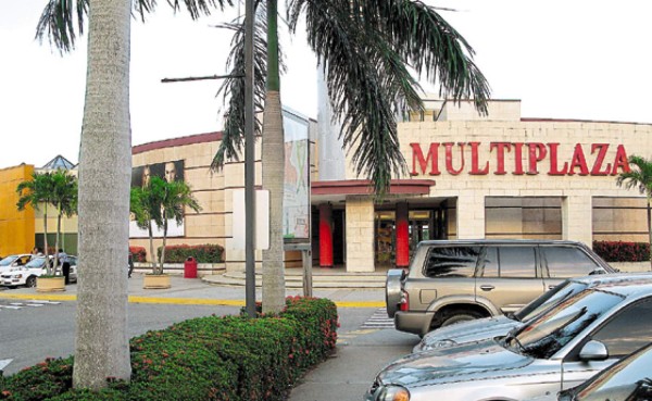 Grupo Roble amplía Mall Multiplaza