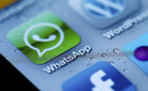 Bloquean por 72 horas servicio de WhatsApp en Brasil