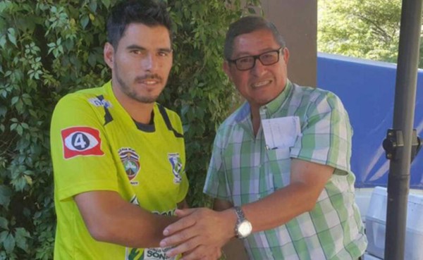 Hermano de Luis Suárez ficha por modesto club salvadoreño