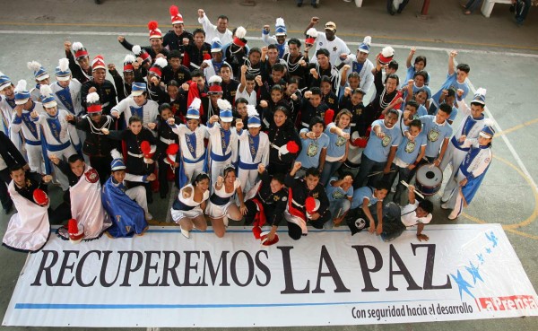 De bandas de guerra a bandas de paz