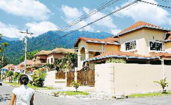 80% de hondureños sin opción a una casa digna