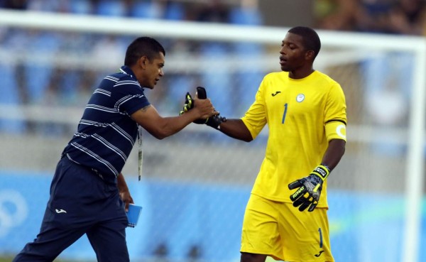 'Buba' López a sus compañeros: 'O nos quedamos muertos o levantamos cabeza'