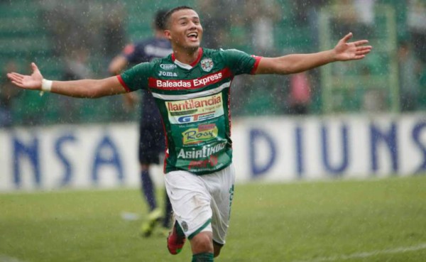 Video: El espectacular de Walter Martínez de Marathón ante Motagua