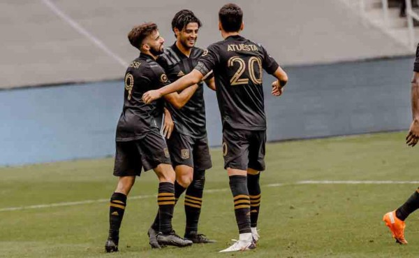 Video: Carlos Vela se luce con golazo en el clásico entre Los Angeles FC y LA Galaxy en la MLS