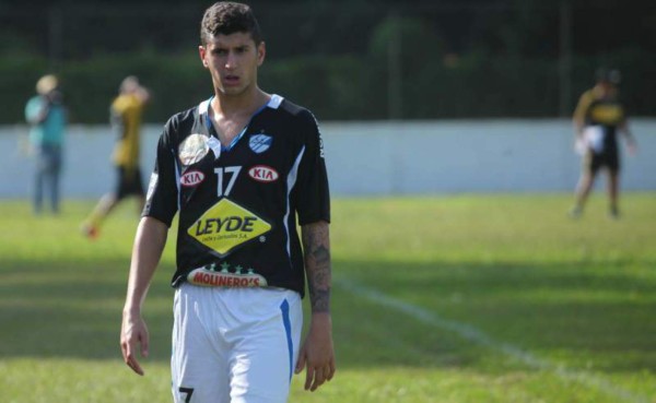 Millonaria demanda al Victoria por derechos de formación de futbolista