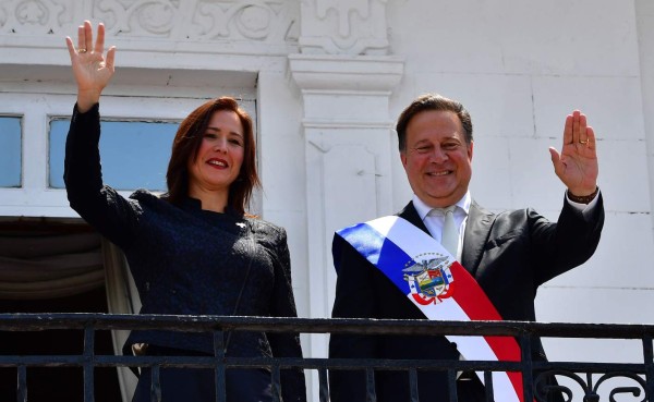 Representante de Guaidó entrega credenciales a presidente de Panamá