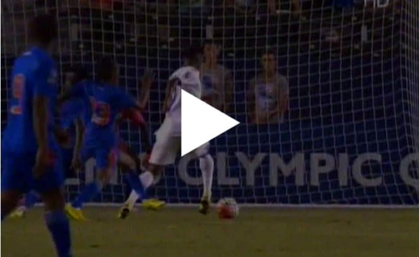 VIDEO: Los tremendos fallos de 'Choco' Lozano contra Haití