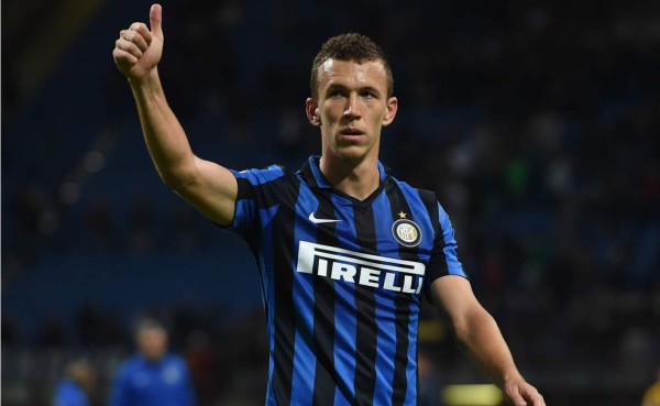 Domingo movido en el mercado de fichajes de Europa