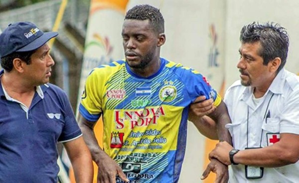 Delantero hondureño Clayvin Zúniga ha estado cerca de la muerte