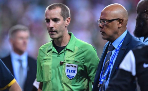 FIFA ratifica a Mark Geiger como árbitro para duelo entre México y Honduras