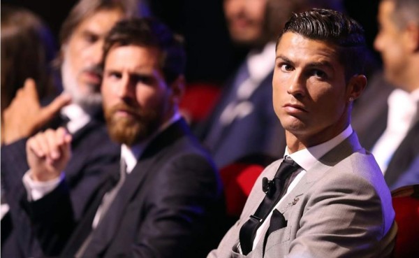 'Entre Cristiano y Messi me quedo con el portugués, pero Ibrahimovic es un planeta aparte'