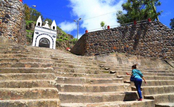 Buscan generar L1,500 millones al año con impulso al turismo