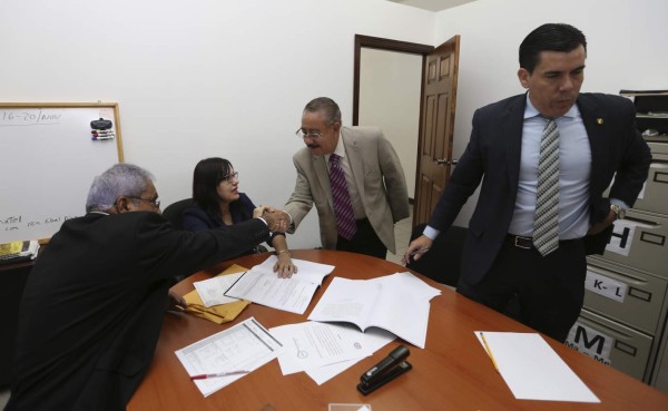 Junta Nominadora espera informe sobre precandidatos a la Corte